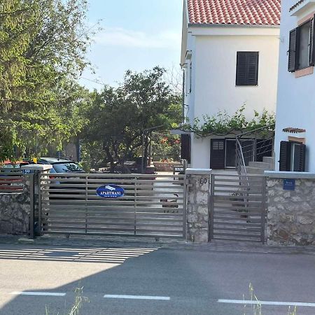 Gita Apartamento Omišalj Exterior foto