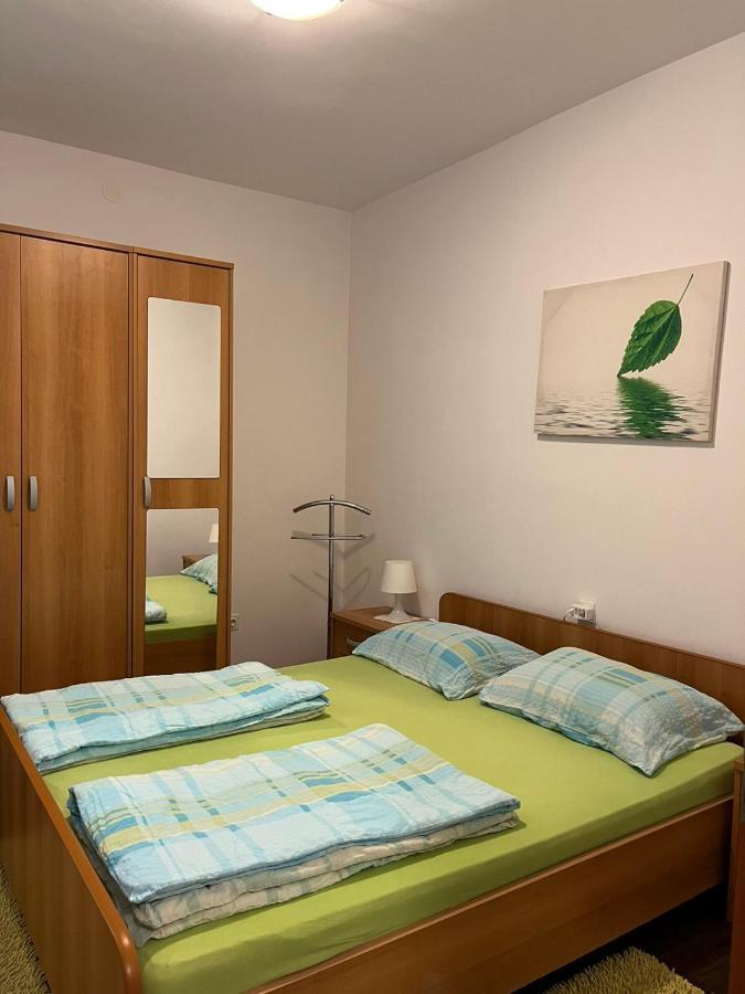 Gita Apartamento Omišalj Exterior foto